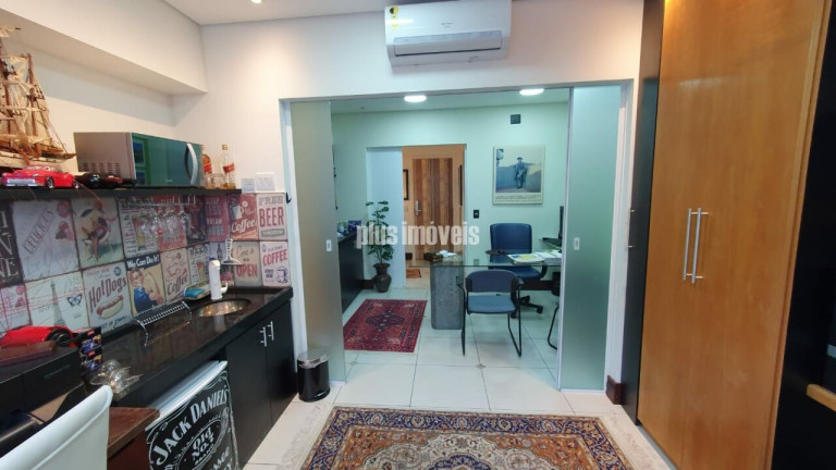 Imóvel Comercial à Venda, 32 m² em Campo Belo - São Paulo
