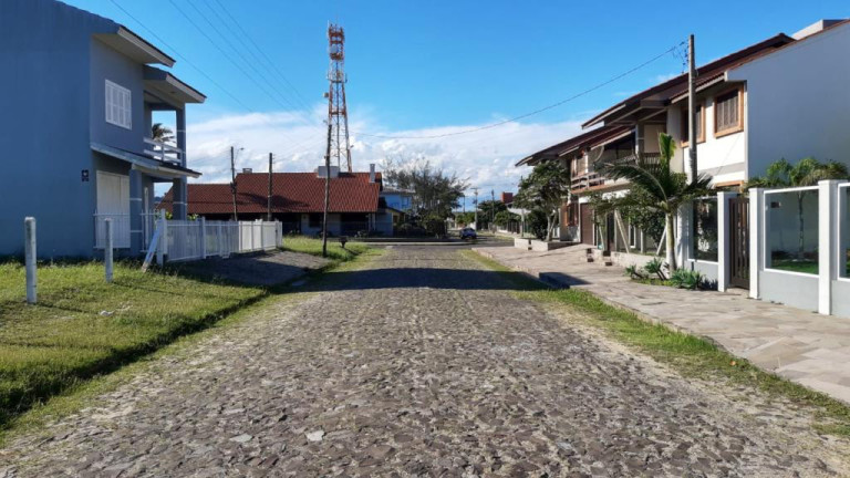 Imagem Casa com 2 Quartos à Venda, 82 m² em Curumim - Capao Da Canoa
