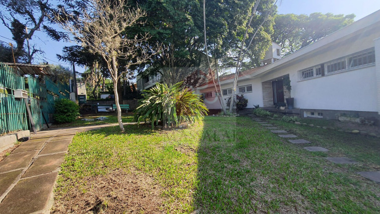 Imagem Casa com 3 Quartos para Alugar, 300 m² em Santa Tereza - Porto Alegre