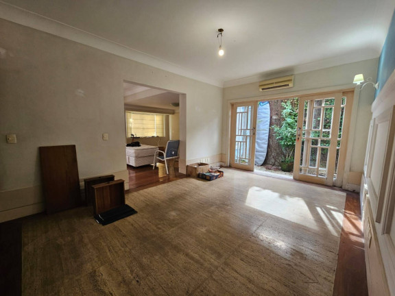Imagem Sobrado com 3 Quartos para Alugar, 340 m² em Gonzaga - Santos Imagem Sobrado com 3 Quartos para Alugar, 340 m² em Gonzaga - Santos