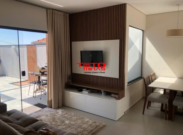 Imagem Casa com 2 Quartos à Venda, 115 m² em Bairro Jardim América - São Lourenço