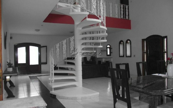 Imagem Sobrado com 4 Quartos à Venda, 710 m² em Solemar - Praia Grande