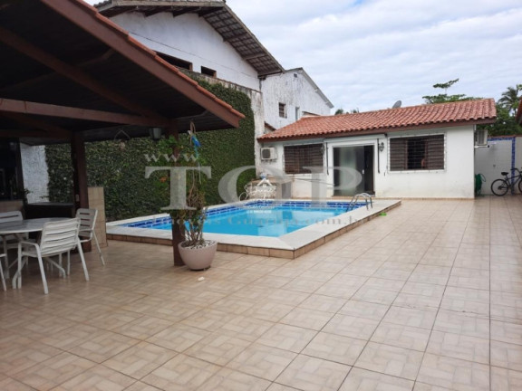 Imagem Casa com 5 Quartos à Venda, 500 m² em Enseada - Guarujá