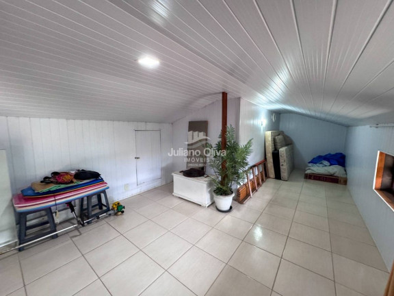 Imagem Casa com 3 Quartos à Venda, 145 m² em Barra Do Sai - Itapoá Imagem Casa com 3 Quartos à Venda, 145 m² em Barra Do Sai - Itapoá