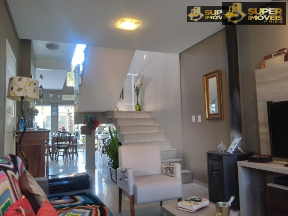Imagem Casa com 3 Quartos à Venda, 221 m² em Laranjal - Pelotas Imagem Casa com 3 Quartos à Venda, 221 m² em Laranjal - Pelotas