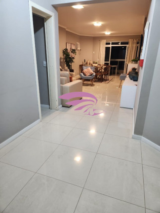 Imagem Imóvel com 4 Quartos à Venda, 181 m² em Centro - Balneário Camboriú Imagem Imóvel com 4 Quartos à Venda, 181 m² em Centro - Balneário Camboriú