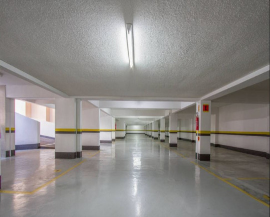 Imagem Imóvel com 5 Quartos à Venda, 253 m² em Centro - Joinville Imagem Imóvel com 5 Quartos à Venda, 253 m² em Centro - Joinville