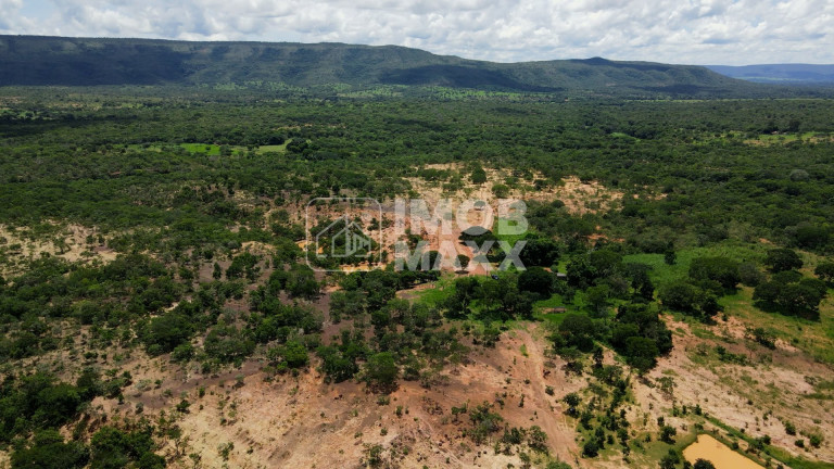 Imagem Imóvel com 3 Quartos à Venda, 333 m² em Zona Rural - Buritis