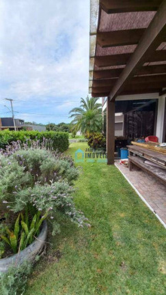 Imagem Sobrado com 4 Quartos à Venda, 290 m² em Tramandaí - Tramandaí Imagem Sobrado com 4 Quartos à Venda, 290 m² em Tramandaí - Tramandaí