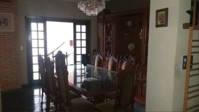 Imagem Casa com 3 Quartos à Venda, 630 m² em Vila Bastos - Santo André