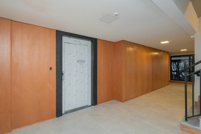 Imagem Apartamento com 2 Quartos à Venda, 75 m² em Tristeza - Porto Alegre