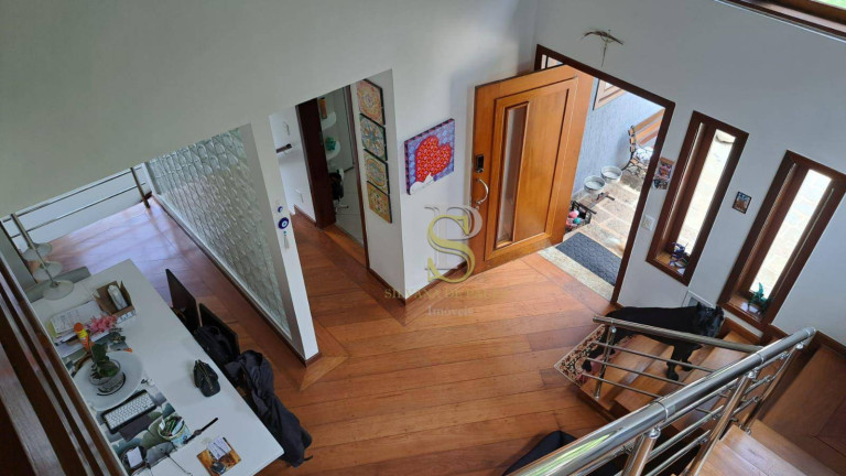 Imagem Casa com 6 Quartos à Venda, 500 m² em Serra Da Cantareira - Mairiporã Imagem Casa com 6 Quartos à Venda, 500 m² em Serra Da Cantareira - Mairiporã