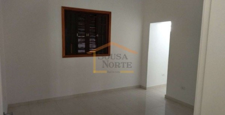 Imagem Casa com 3 Quartos à Venda, 270 m² em Jardim Franca - São Paulo