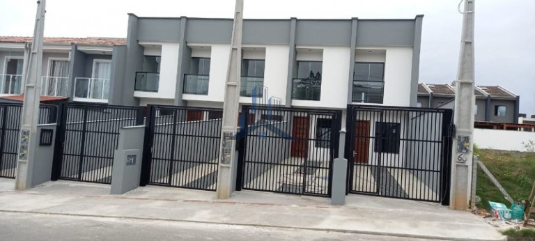 Imagem Sobrado com 2 Quartos à Venda, 70 m² em Santa Catarina - Joinville
