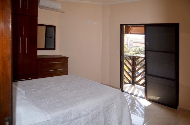 Imagem Casa com 4 Quartos à Venda, em Parque Turistico - Peruíbe Imagem Casa com 4 Quartos à Venda, em Parque Turistico - Peruíbe