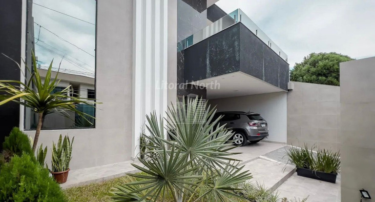Imagem Casa com 3 Quartos à Venda, 270 m² em São João - Itajaí Imagem Casa com 3 Quartos à Venda, 270 m² em São João - Itajaí
