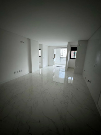 Imagem Apartamento com 2 Quartos à Venda, 76 m² em Perequê - Porto Belo