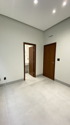 Imagem Casa com 3 Quartos à Venda, 166 m² em Residencial Laurentino Martins - Goianésia Imagem Casa com 3 Quartos à Venda, 166 m² em Residencial Laurentino Martins - Goianésia