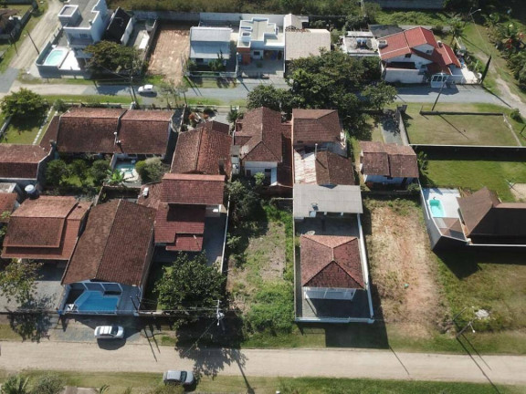 Imagem Terreno à Venda, 300 m² em Pinheiros - Balneário Barra Do Sul Imagem Terreno à Venda, 300 m² em Pinheiros - Balneário Barra Do Sul