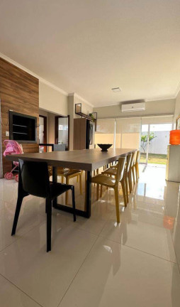 Imagem Casa com 3 Quartos à Venda, 206 m² em Buritis - Tangará Da Serra Imagem Casa com 3 Quartos à Venda, 206 m² em Buritis - Tangará Da Serra