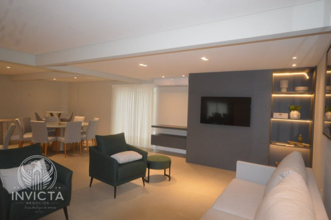 Imagem Apartamento com 3 Quartos à Venda, 228 m² em Centro - Balneário Camboriú Imagem Apartamento com 3 Quartos à Venda, 228 m² em Centro - Balneário Camboriú