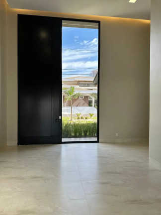 Imagem Casa com 4 Quartos à Venda, 226 m² em Condomínio Do Lago - Goiânia Imagem Casa com 4 Quartos à Venda, 226 m² em Condomínio Do Lago - Goiânia