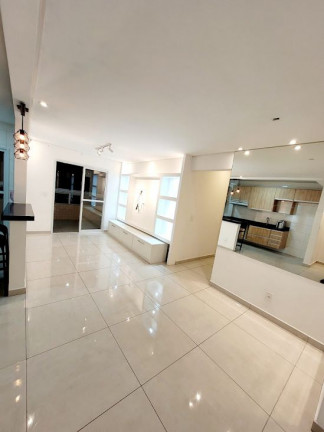 Imagem Apartamento com 2 Quartos à Venda, 90 m² em Vila Guilhermina - Praia Grande