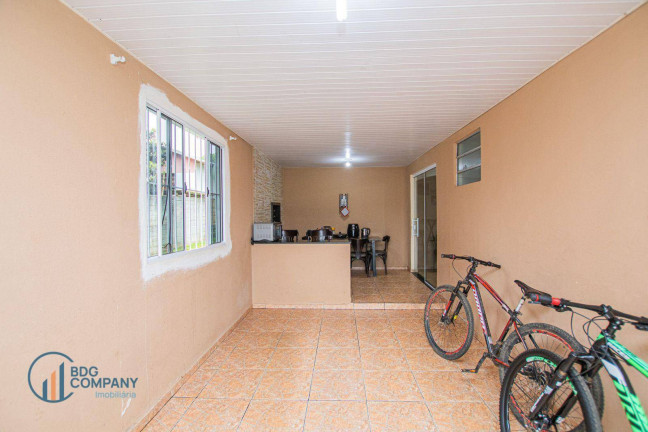 Imagem Casa com 3 Quartos à Venda, 495 m² em Uvaranas - Ponta Grossa