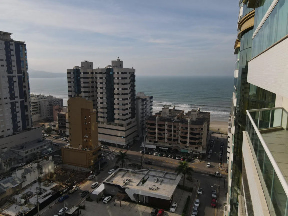 Apartamento com 4 Quartos à Venda, 202 m² em Meia Praia - Itapema