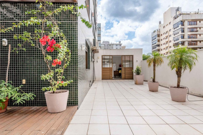 Imagem Apartamento com 2 Quartos à Venda, 180 m² em Bela Vista - Porto Alegre
