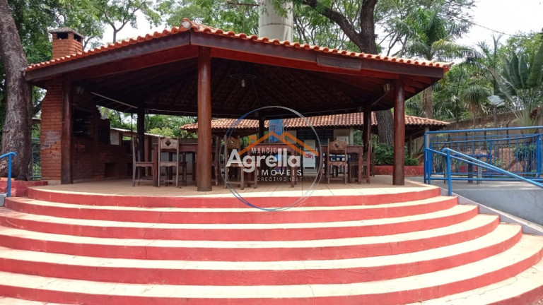 Imagem Imóvel com 4 Quartos à Venda, 423 m² em Chácara Ipê - Mogi Mirim Imagem Imóvel com 4 Quartos à Venda, 423 m² em Chácara Ipê - Mogi Mirim