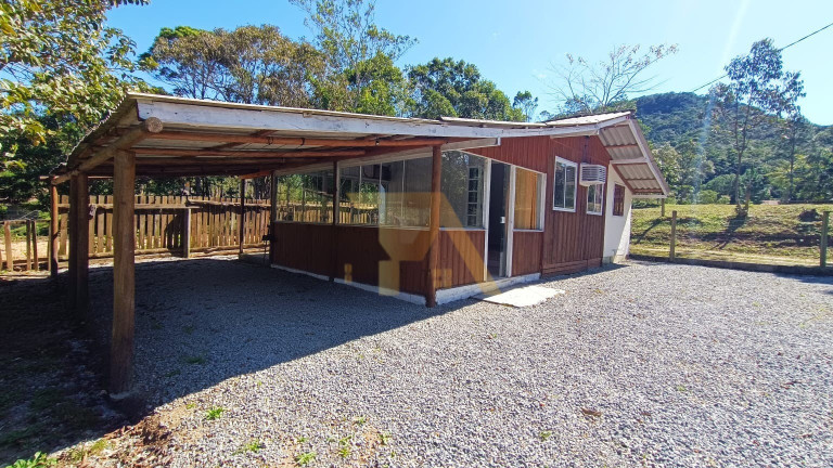 Imagem Imóvel com 2 Quartos à Venda, 35 m² em Espraiado - Paulo Lopes Imagem Imóvel com 2 Quartos à Venda, 35 m² em Espraiado - Paulo Lopes