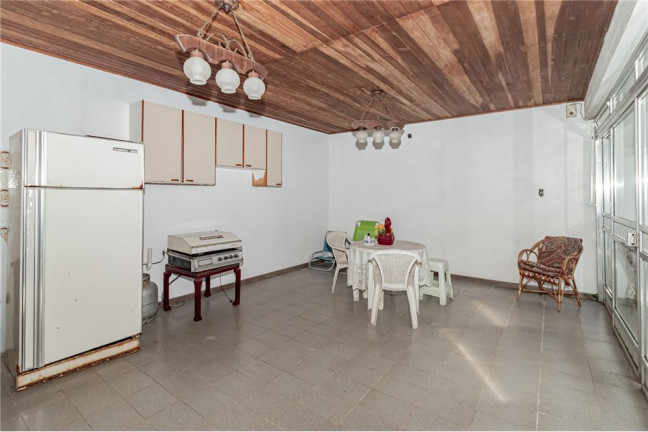 Imagem Casa com 3 Quartos à Venda,  em Chácara Das Pedras - Porto Alegre