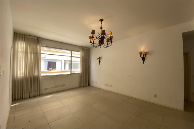 Apartamento com 3 Quartos à Venda, 107 m² em Copacabana - Rio De Janeiro