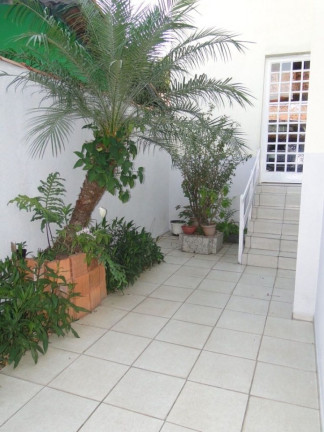 Imagem Casa com 4 Quartos à Venda, em Cecap - Jacareí Imagem Casa com 4 Quartos à Venda, em Cecap - Jacareí