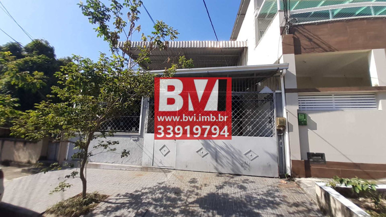 Imagem Casa com 4 Quartos à Venda, 101 m² em Ramos - Rio De Janeiro Imagem Casa com 4 Quartos à Venda, 101 m² em Ramos - Rio De Janeiro