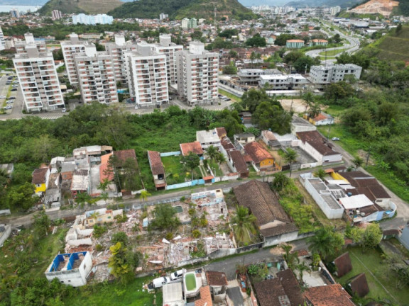 Imagem Terreno à Venda, 3.676 m² em Jardim Casa Branca - Caraguatatuba Imagem Terreno à Venda, 3.676 m² em Jardim Casa Branca - Caraguatatuba
