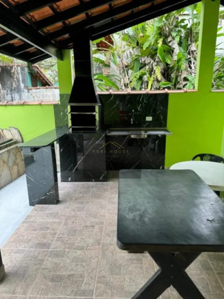 Imagem Casa com 6 Quartos à Venda, 250 m² em Verde Mar - Caraguatatuba Imagem Casa com 6 Quartos à Venda, 250 m² em Verde Mar - Caraguatatuba