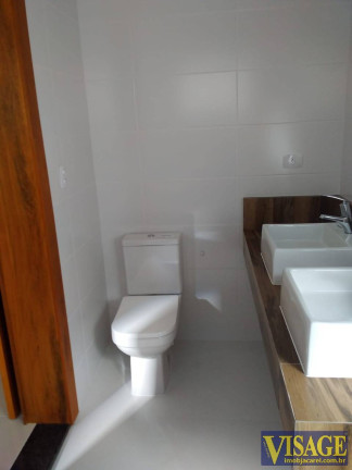 Imagem Casa com 3 Quartos à Venda, em Vila Branca - Jacareí Imagem Casa com 3 Quartos à Venda, em Vila Branca - Jacareí