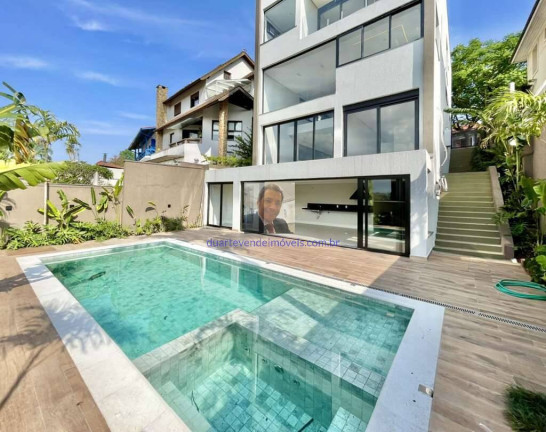 Casa de Condomínio com 4 Quartos à Venda, 484 m² em São Paulo Ii - Cotia