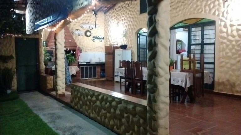 Imagem Imóvel com 3 Quartos à Venda, 2.300 m² em Jardim Colonial 1 - Araçoiaba Da Serra Imagem Imóvel com 3 Quartos à Venda, 2.300 m² em Jardim Colonial 1 - Araçoiaba Da Serra