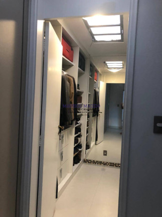 Imagem Casa com 3 Quartos à Venda, 720 m² em Alphaville - Santana De Parnaíba Imagem Casa com 3 Quartos à Venda, 720 m² em Alphaville - Santana De Parnaíba