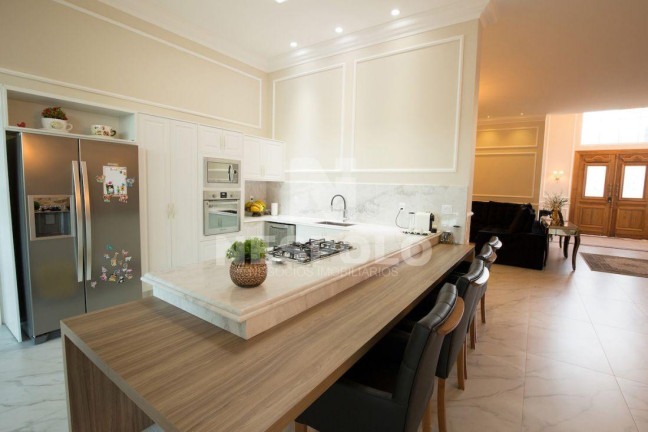Imagem Casa à Venda, 550 m² em Centro - Camboriu Imagem Casa à Venda, 550 m² em Centro - Camboriu
