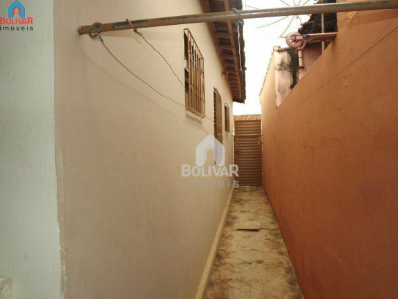 Imagem Casa com 3 Quartos à Venda, 180 m² em Setor Anhangüera - Itumbiara Imagem Casa com 3 Quartos à Venda, 180 m² em Setor Anhangüera - Itumbiara