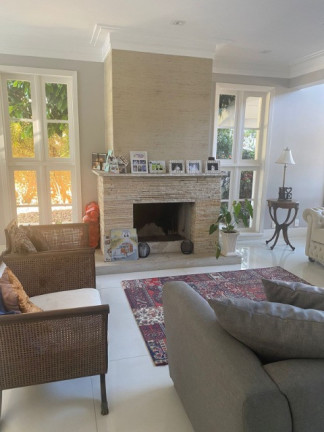 Imagem Casa com 4 Quartos para Temporada, 650 m² em Jardim Novo Mundo - Jundiaí