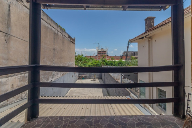 Imagem Casa com 3 Quartos à Venda, 160 m² em Floresta - Porto Alegre