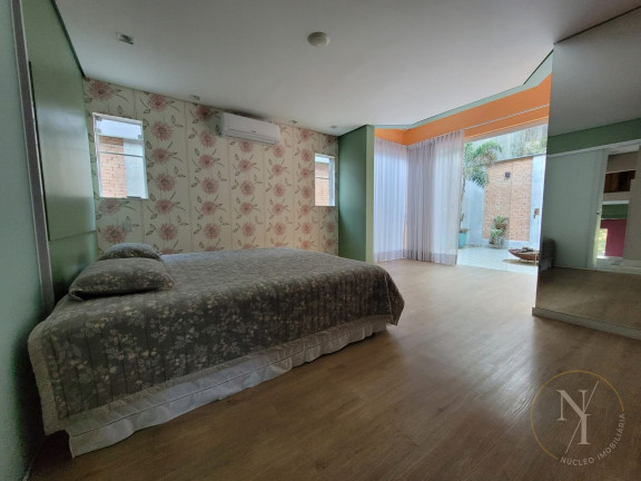 Imagem Casa com 3 Quartos à Venda, 460 m² em Arujá Country Club - Arujá