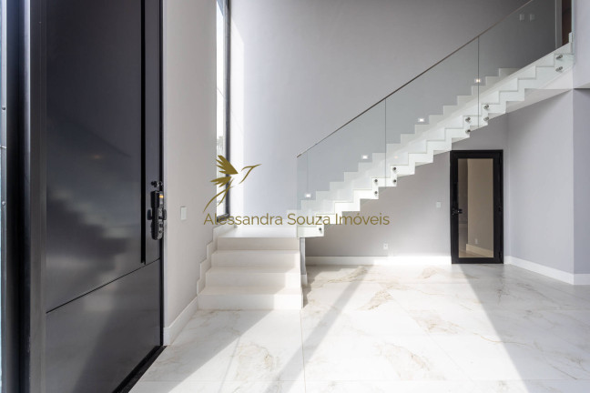 Imagem Casa com 5 Quartos à Venda, 392 m² em Cidade Tamboré - Santana De Parnaíba Imagem Casa com 5 Quartos à Venda, 392 m² em Cidade Tamboré - Santana De Parnaíba