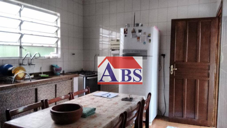 Imagem Casa com 5 Quartos à Venda, 120 m² em Jardim Casqueiro - Cubatão Imagem Casa com 5 Quartos à Venda, 120 m² em Jardim Casqueiro - Cubatão