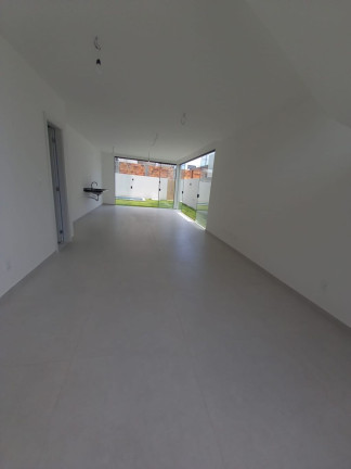 Imagem Casa com 4 Quartos à Venda, 148 m² em Vila De Abrantes (abrantes) - Camaçari Imagem Casa com 4 Quartos à Venda, 148 m² em Vila De Abrantes (abrantes) - Camaçari